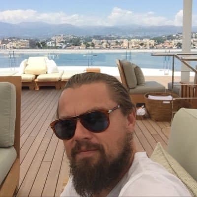 does leo dicaprio have a yacht