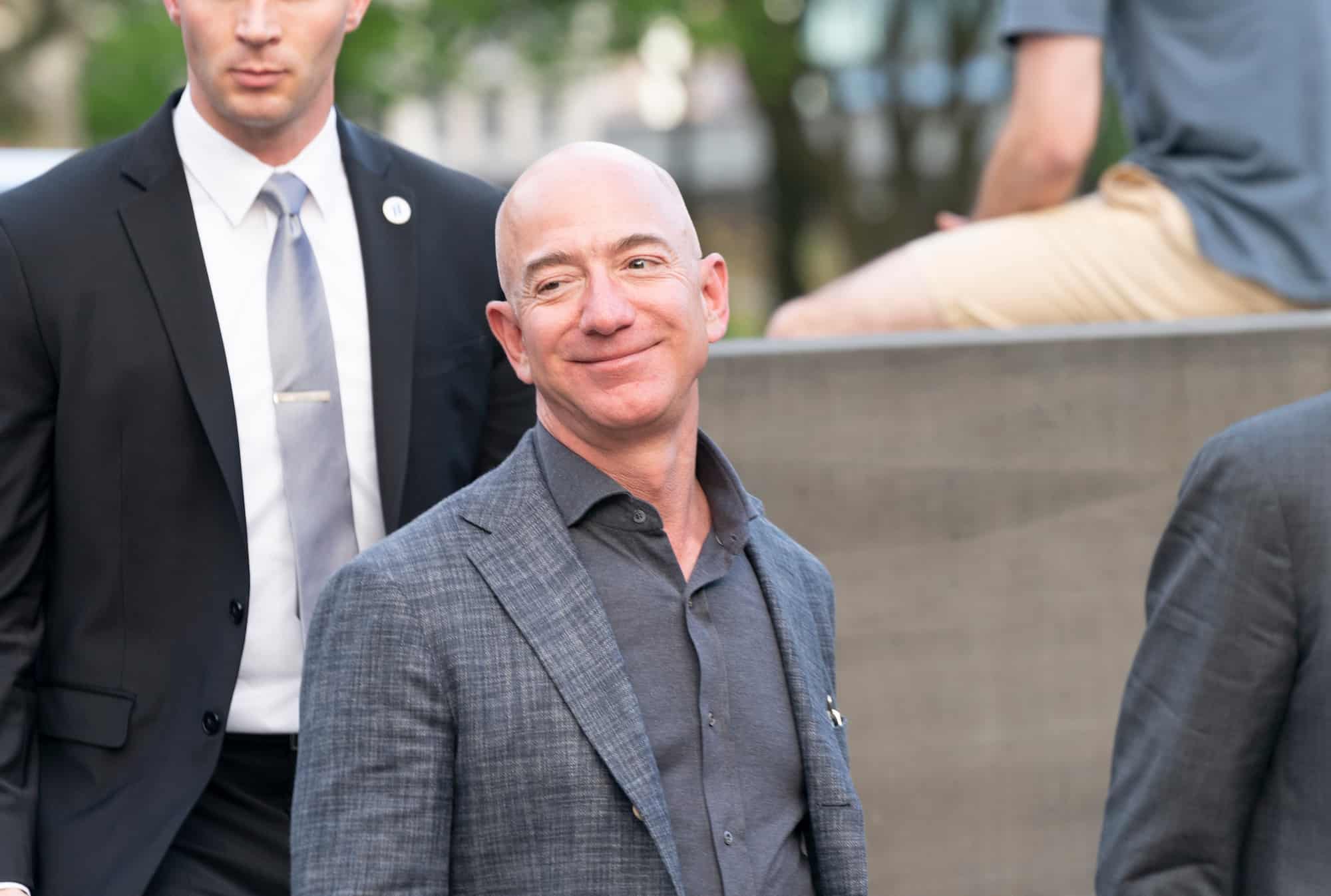 jeff-bezos-political-party-republican-or-democrat