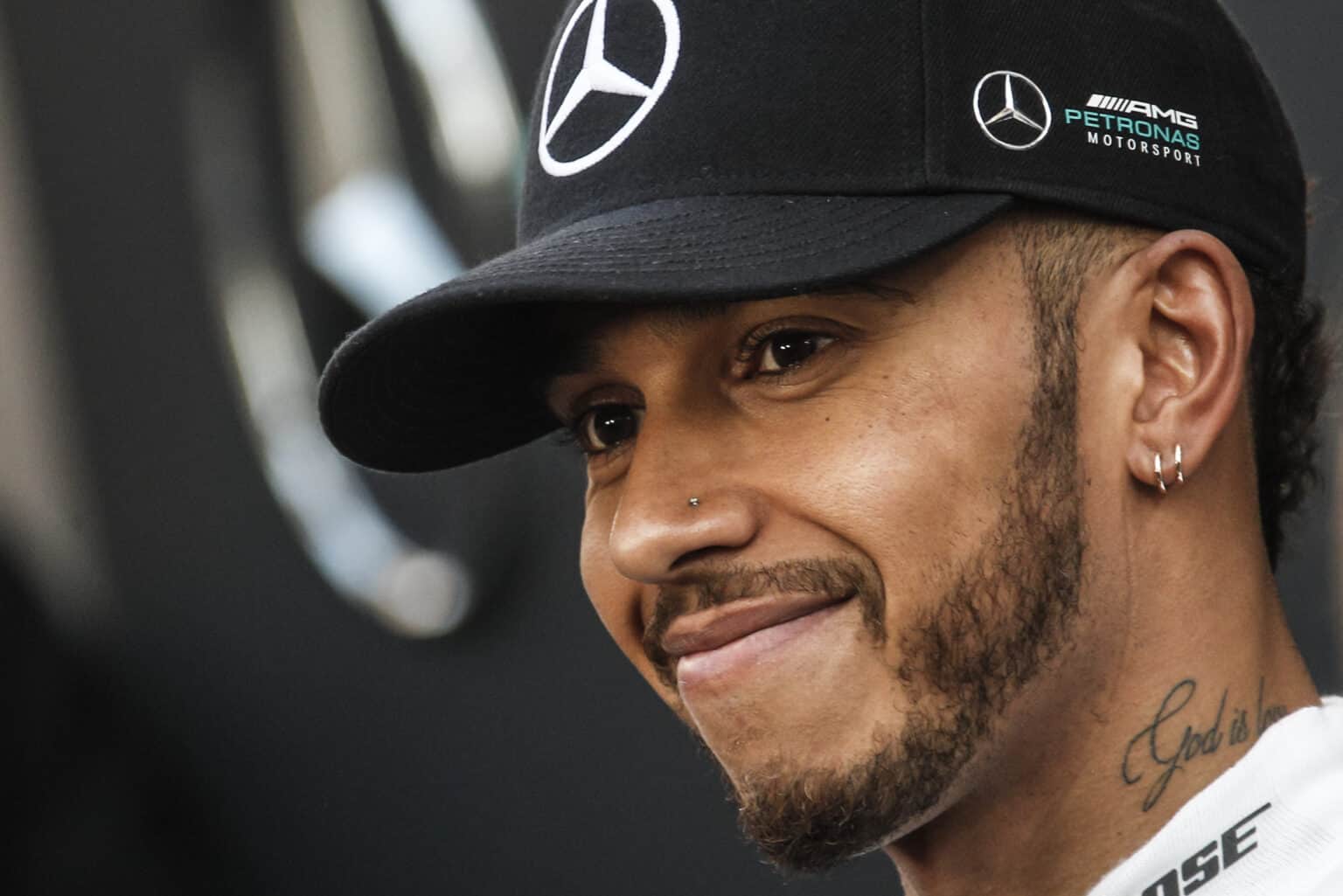 Was Lewis Hamilton Poor or Rich?