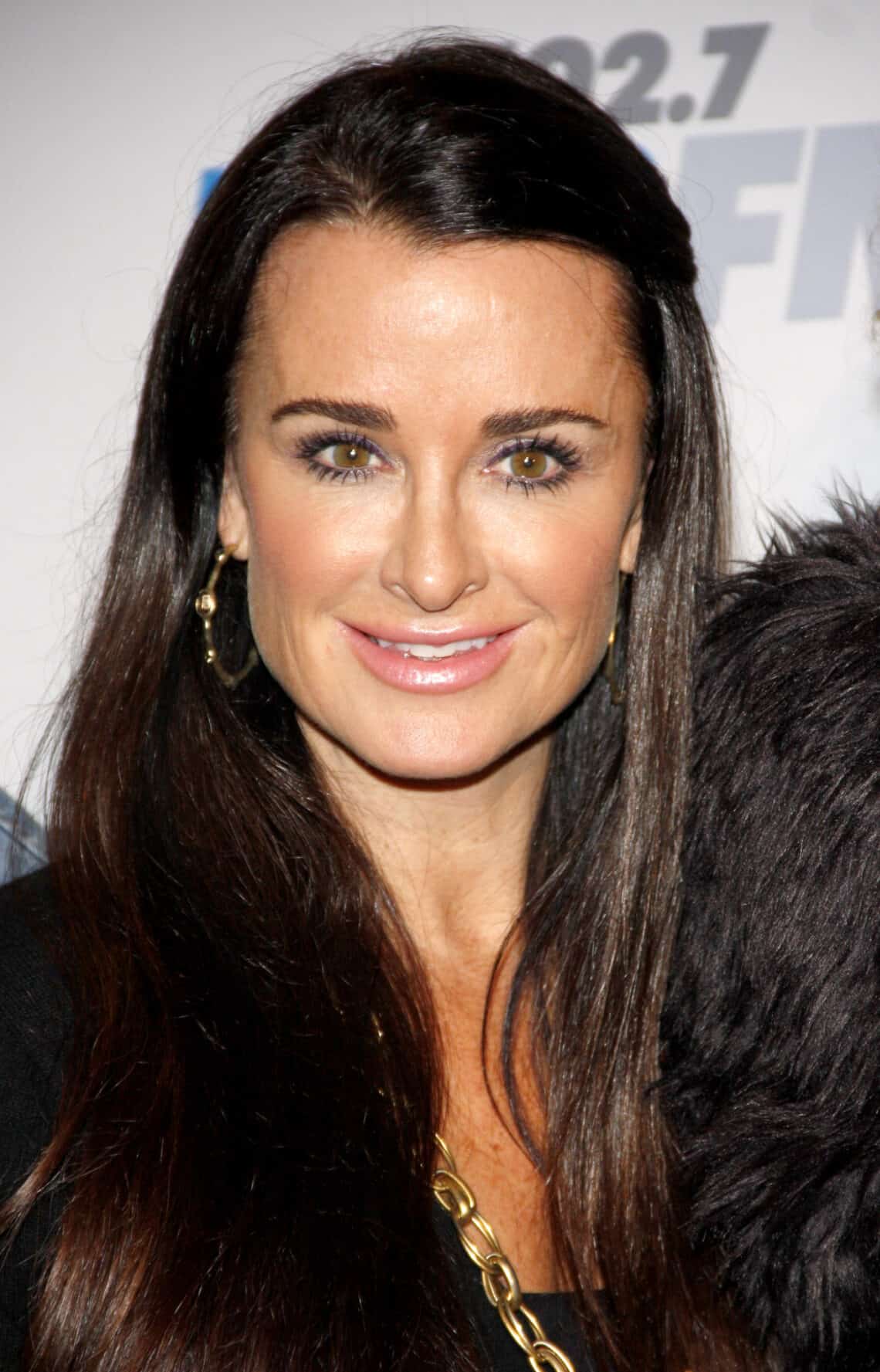 What Makeup Does Kyle Richards Use?