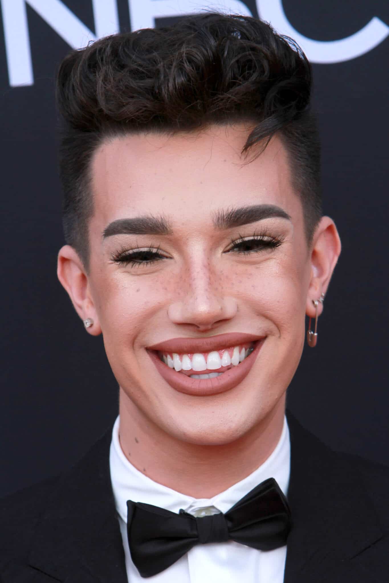 Who Are James Charles’ Closest Friends?
