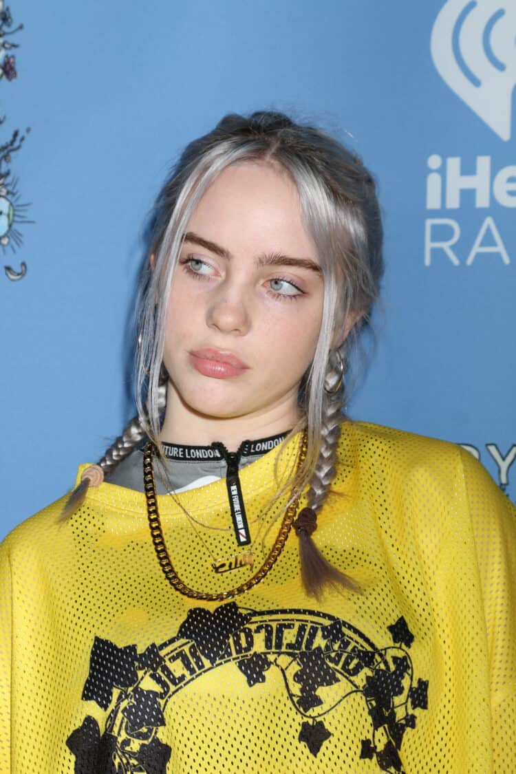 Does Billie Eilish Speak Spanish?