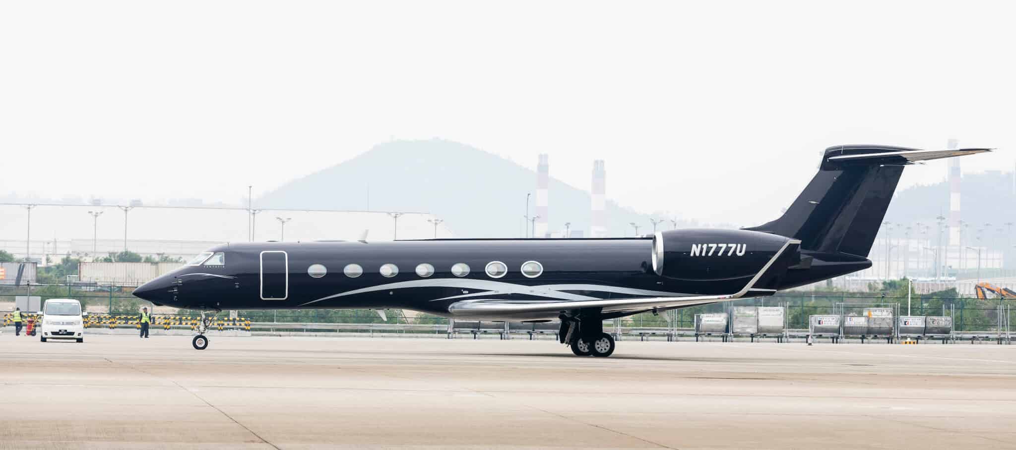 Does Tom Brady Own a Private Jet?
