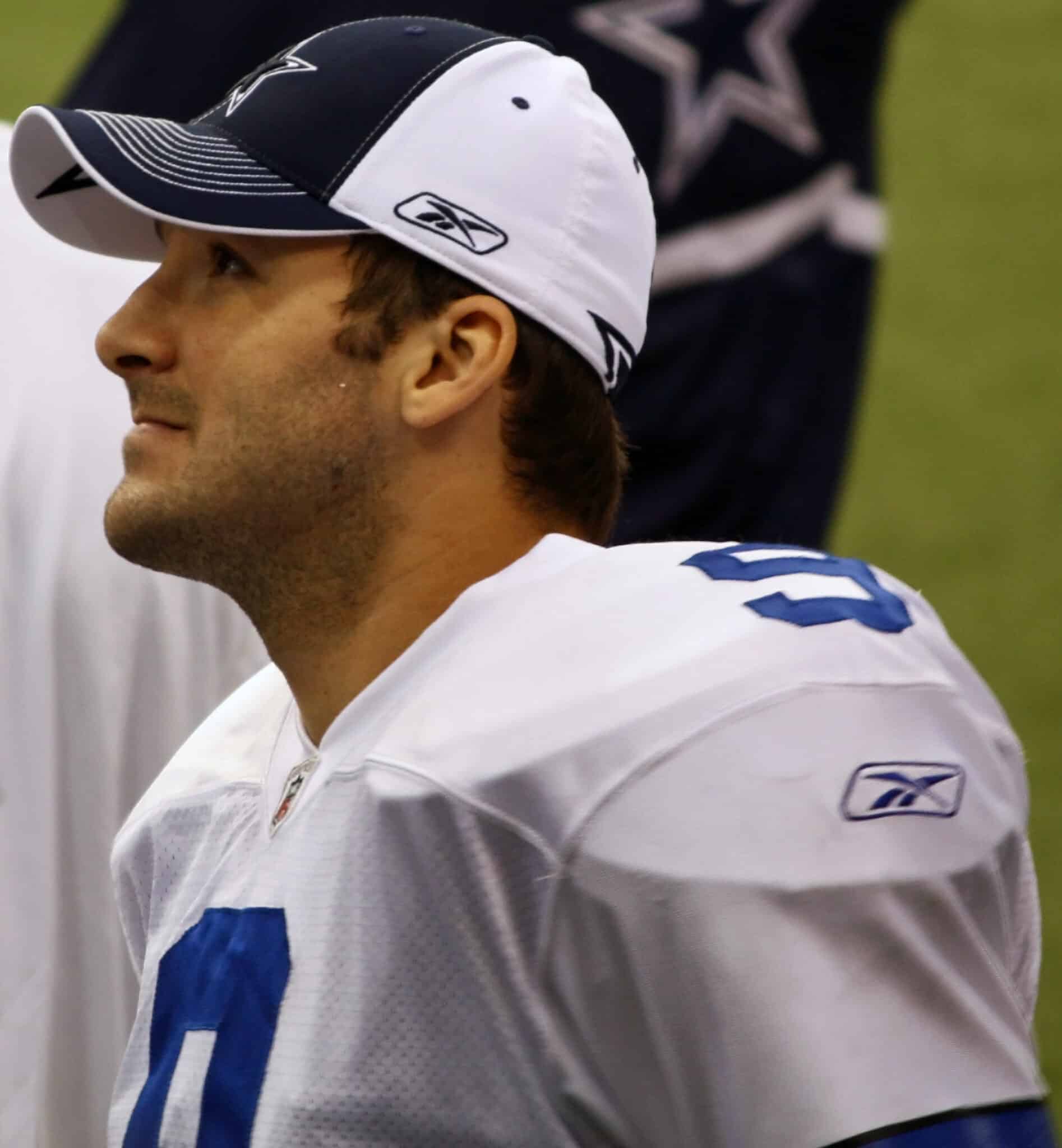 Where Is Tony Romo Parents From - sod7ugq