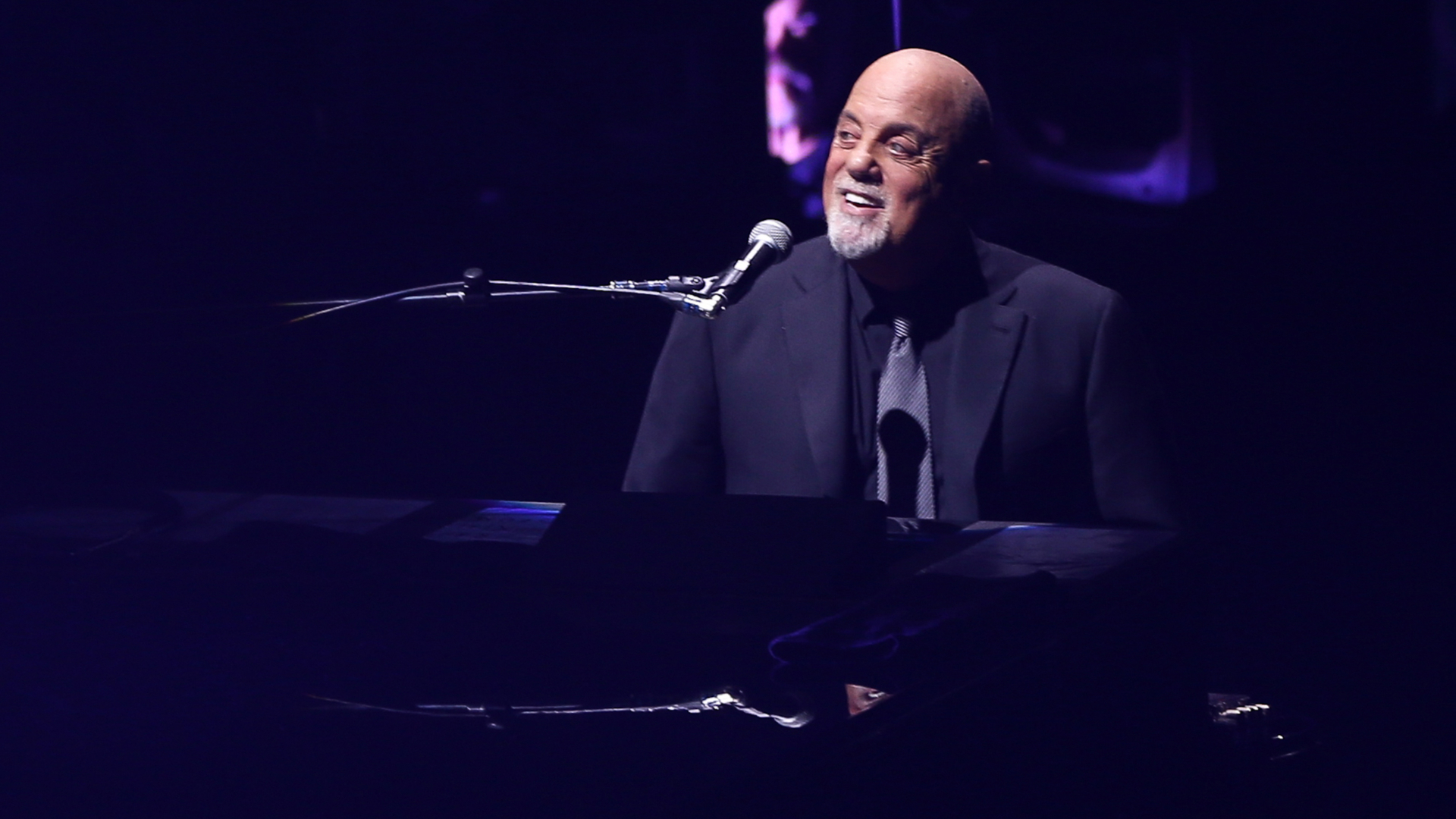 Does Billy Joel Still Tour?